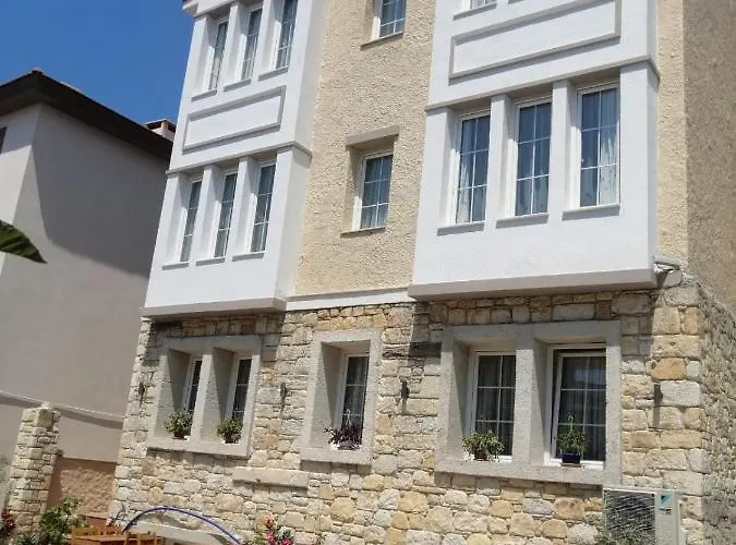 Alojamento de Acomodação e Pequeno-almoço Adil 4*