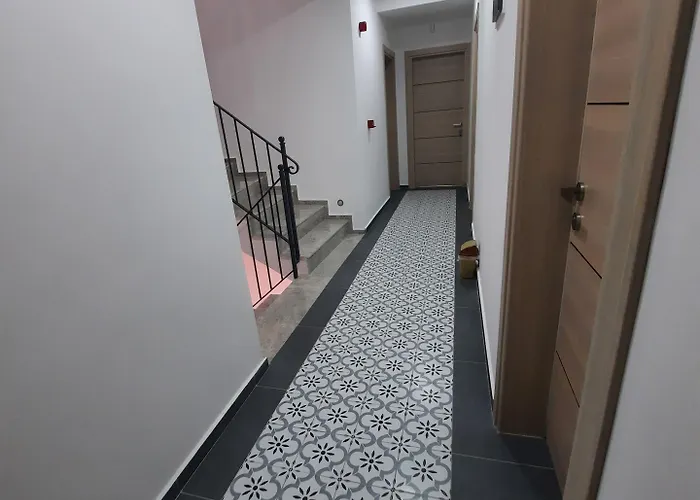 Adil Alojamento de Acomodação e Pequeno-almoço 4*