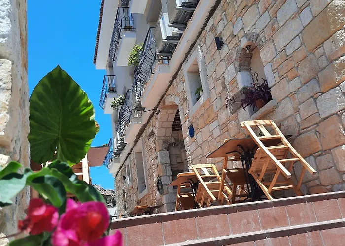 Adil ベッド・アンド・ブレックファスト 4*