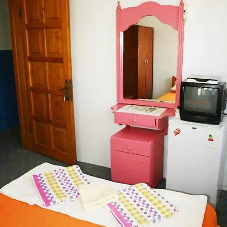 Bed and Breakfast Adil